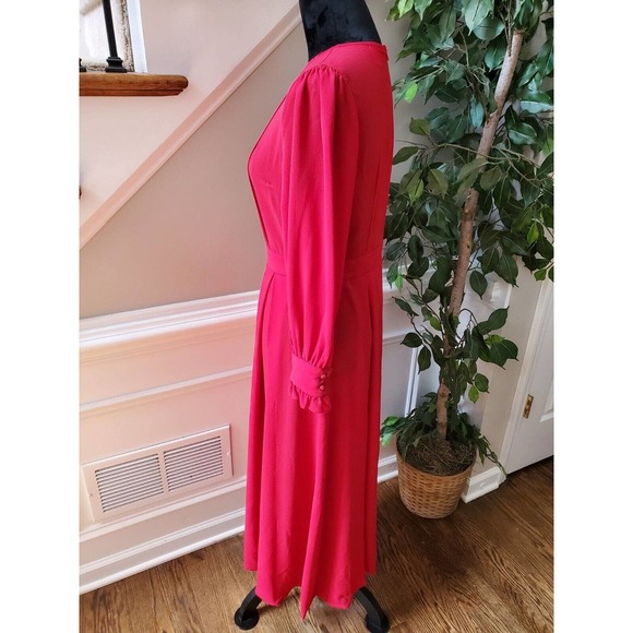 Women's Solid Red Polyester Round Neck Long Sleeve Knee Length Dress Size Small - Picture 8 of 12